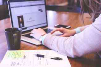 5 sfaturi pentru sedinte online la fel de productive ca la birou